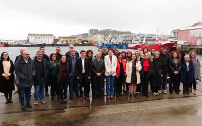 En Ribeira, Ana Pontón destaca a importancia de ter un escano galego en Bruxelas para defender o sector pesqueiro e marisqueiro