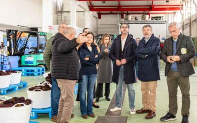 Marta Villaverde asiste á poxa dixital da Lonxa 4.0 en Porto do Son
