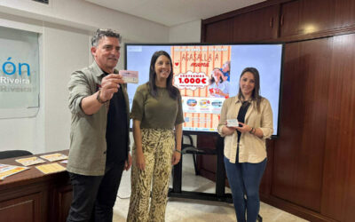 A Asociación de Empresarios de Ribeira celebra o éxito da súa campaña “Agasalla a mamá” con máis de 3.000 tíckets rexistrados