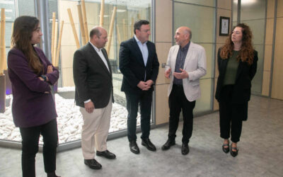 O presidente da Deputación visita na Pobra a sede de CONGALSA e destaca o seu papel como motor industrial da provincia